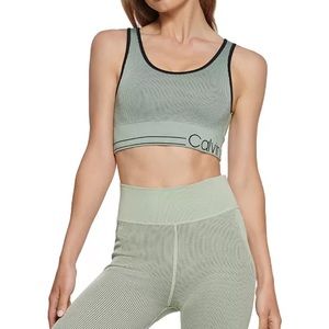 Calvin Klein 2 Piece Set